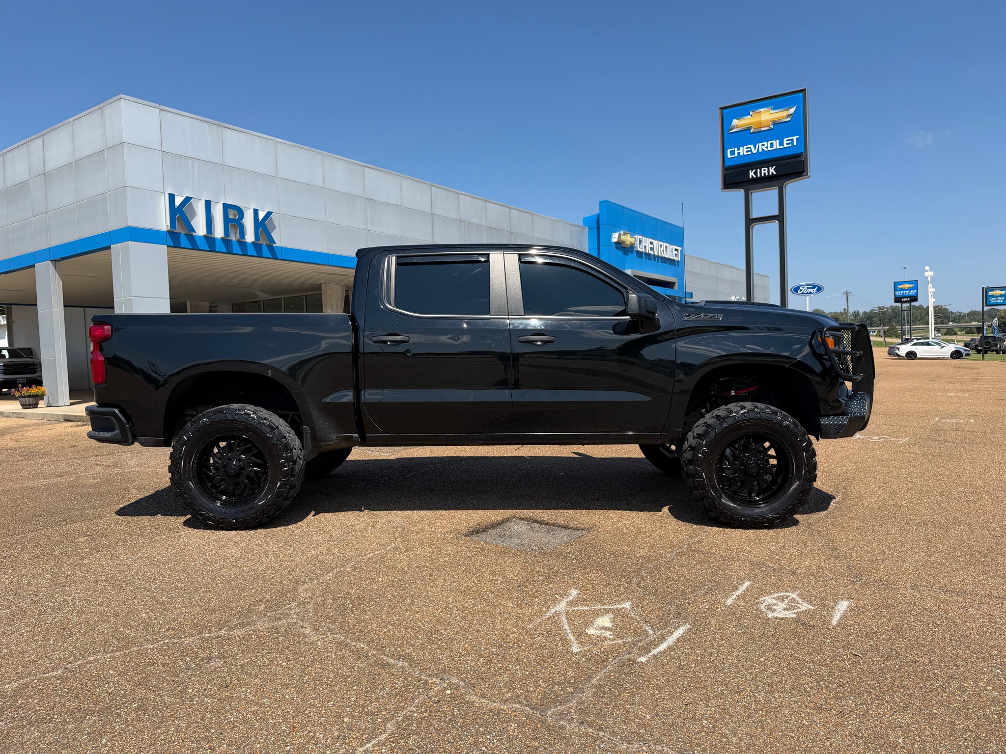 2025 Chevrolet Silverado 1500 Custom Trail Boss