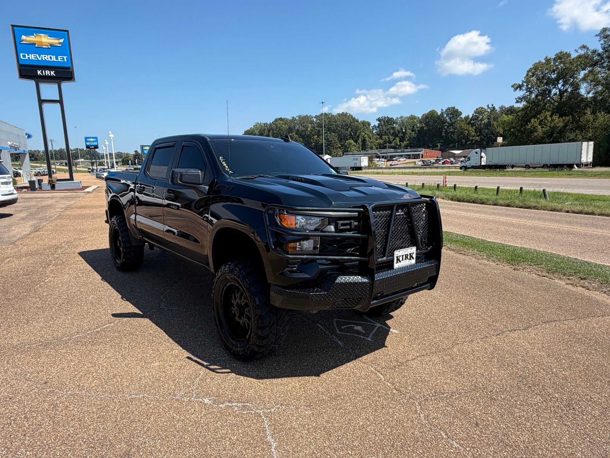 2025 Chevrolet Silverado 1500 Custom Trail Boss