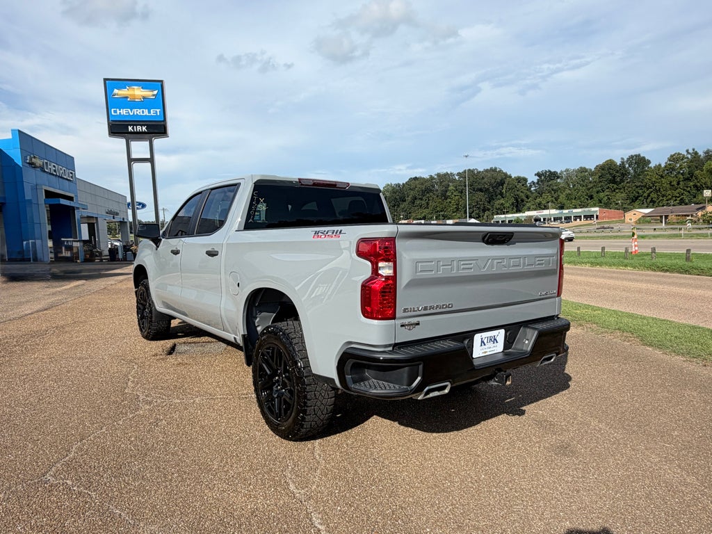 2025 Chevrolet Silverado 1500 Custom Trail Boss