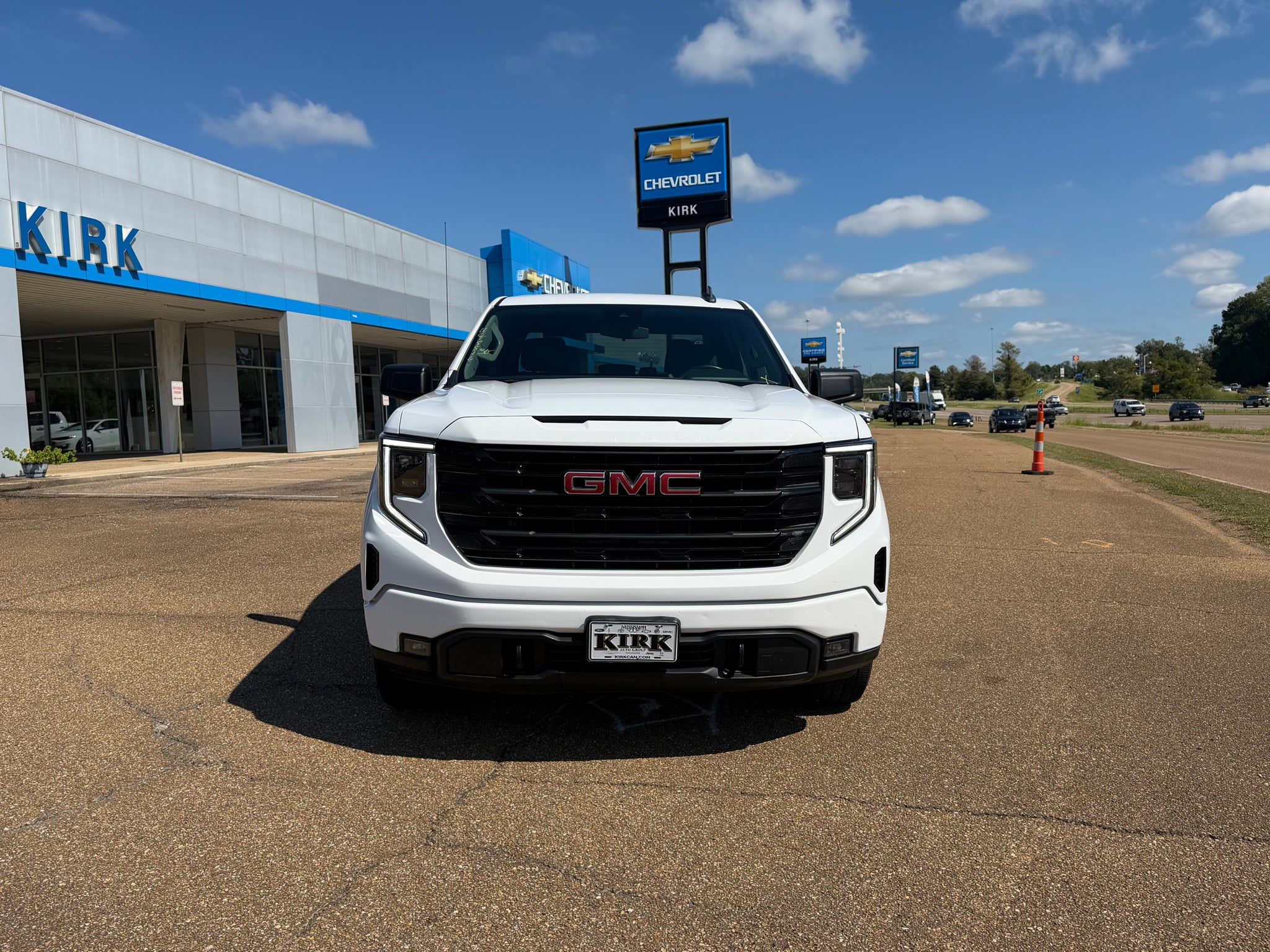 2024 GMC Sierra 1500 Elevation