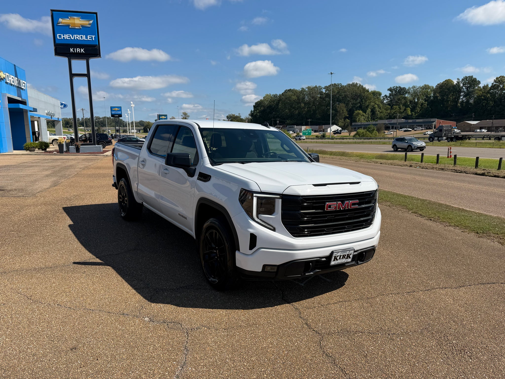 2024 GMC Sierra 1500 Elevation