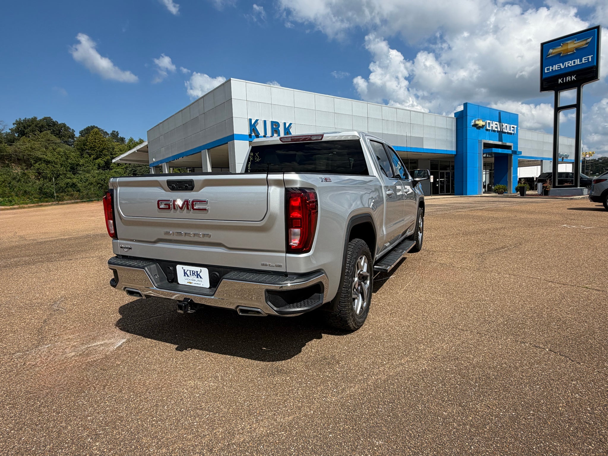 2022 GMC Sierra 1500 SLE