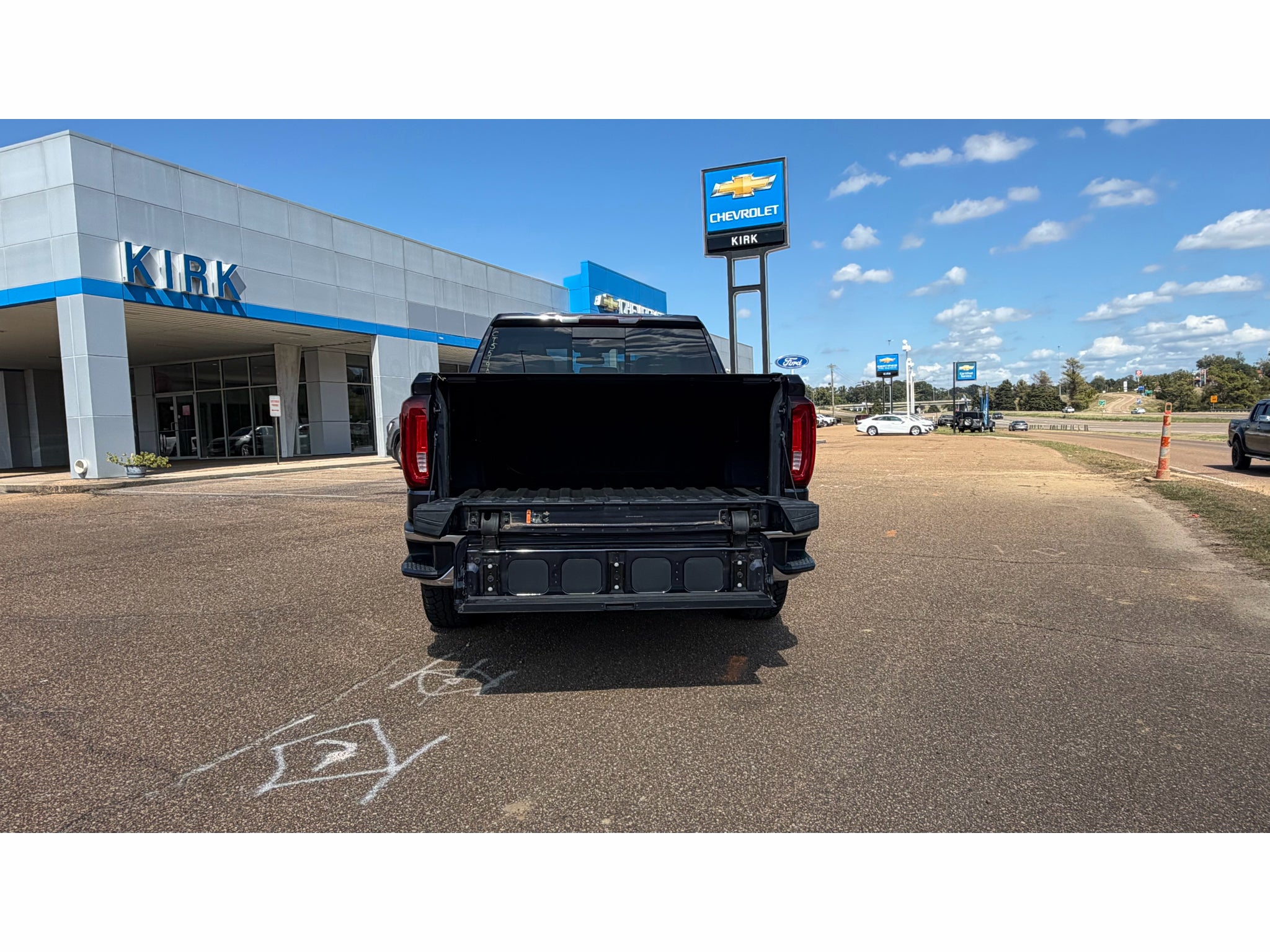 2023 GMC Sierra 1500 SLT