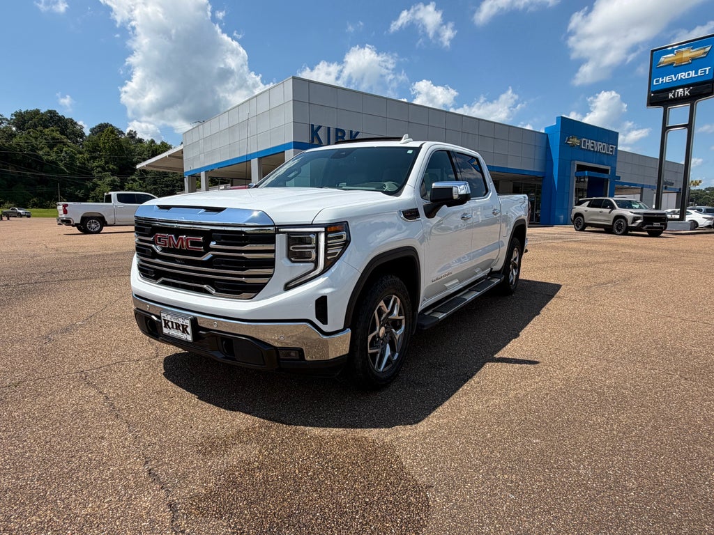 2023 GMC Sierra 1500 SLT