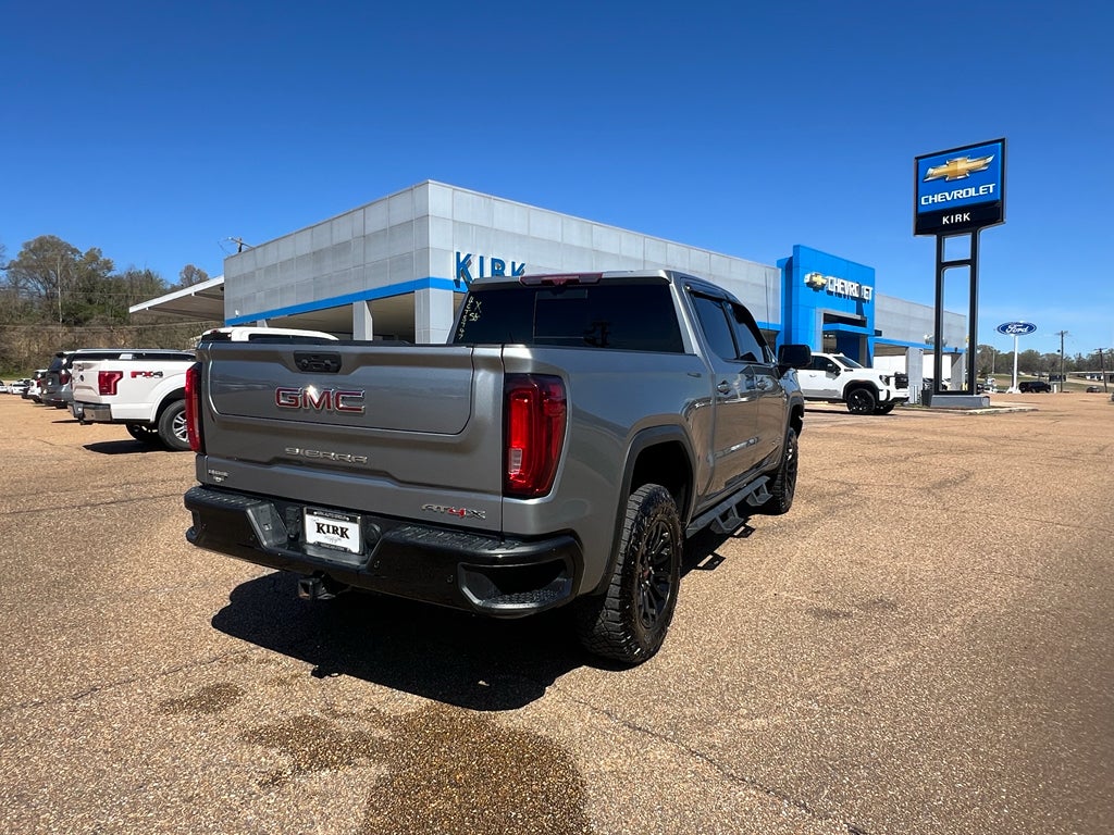 2023 GMC Sierra 1500 AT4X