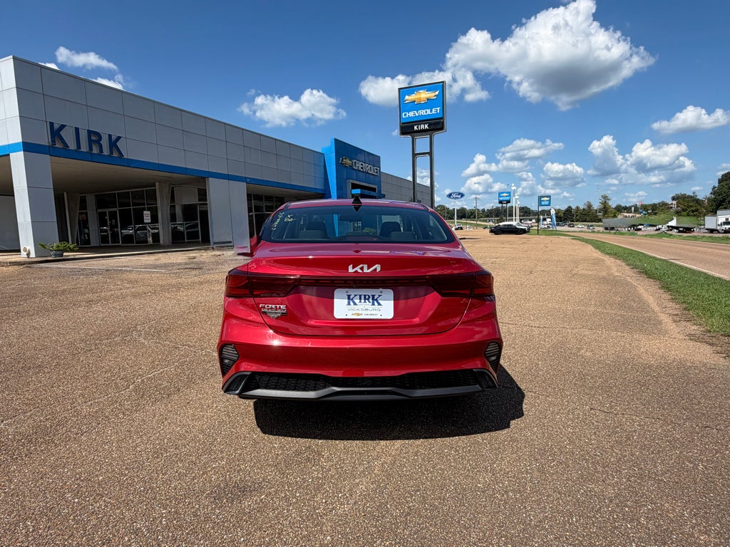 2023 Kia Forte LXS