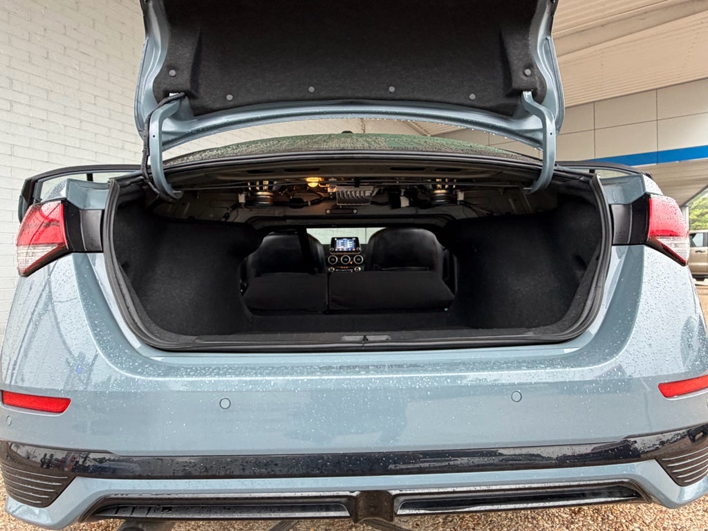 2024 Nissan Sentra SR