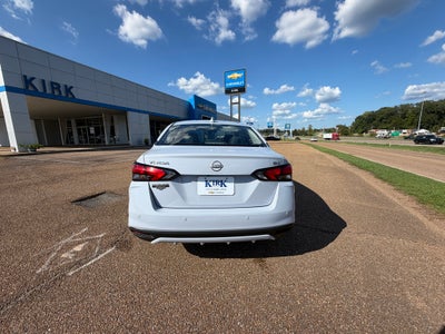 2024 Nissan Versa SV
