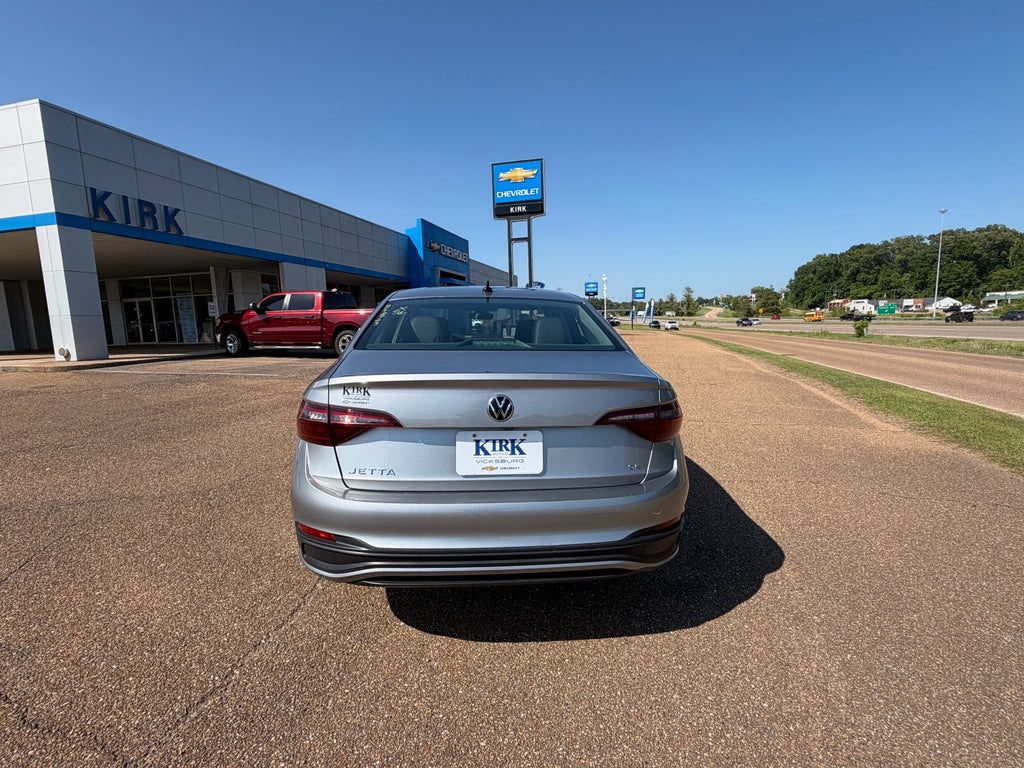 2024 Volkswagen Jetta SE