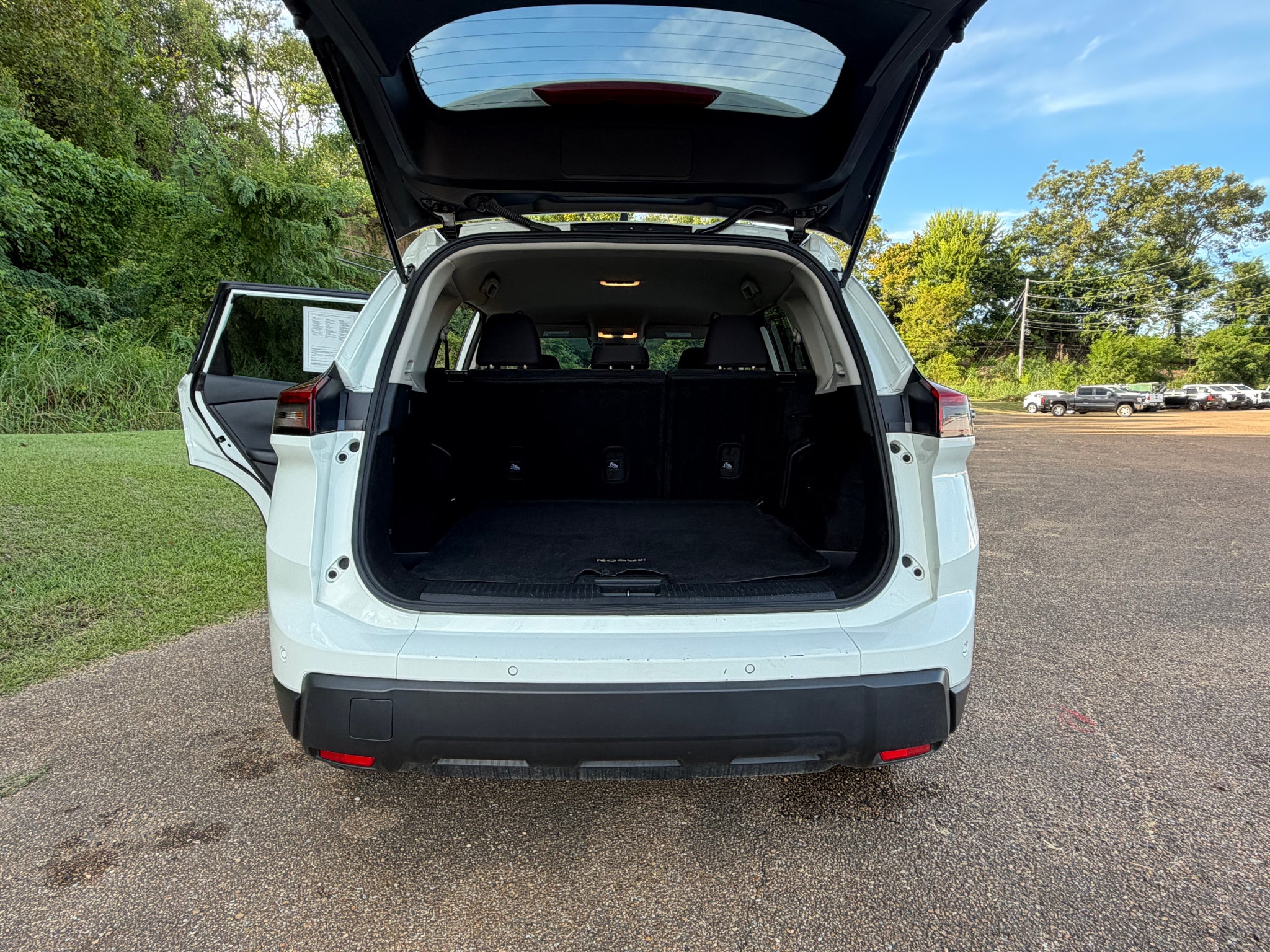 2024 Nissan Rogue S