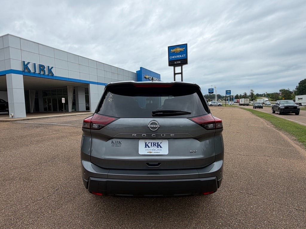2024 Nissan Rogue SV