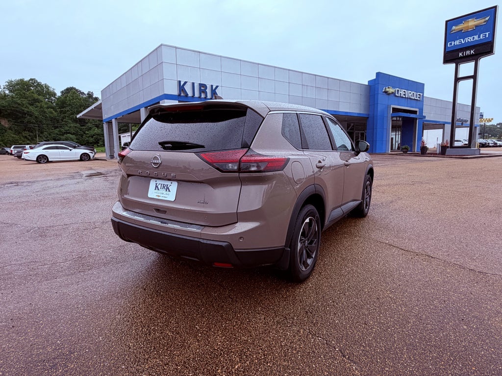 2025 Nissan Rogue SV