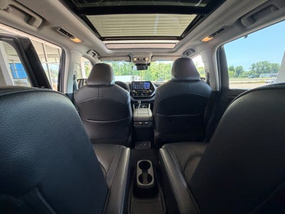 2021 Toyota Highlander Platinum