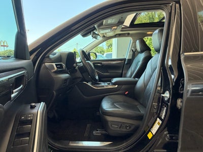 2021 Toyota Highlander Platinum