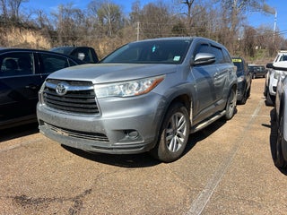 2016 Toyota Highlander LE