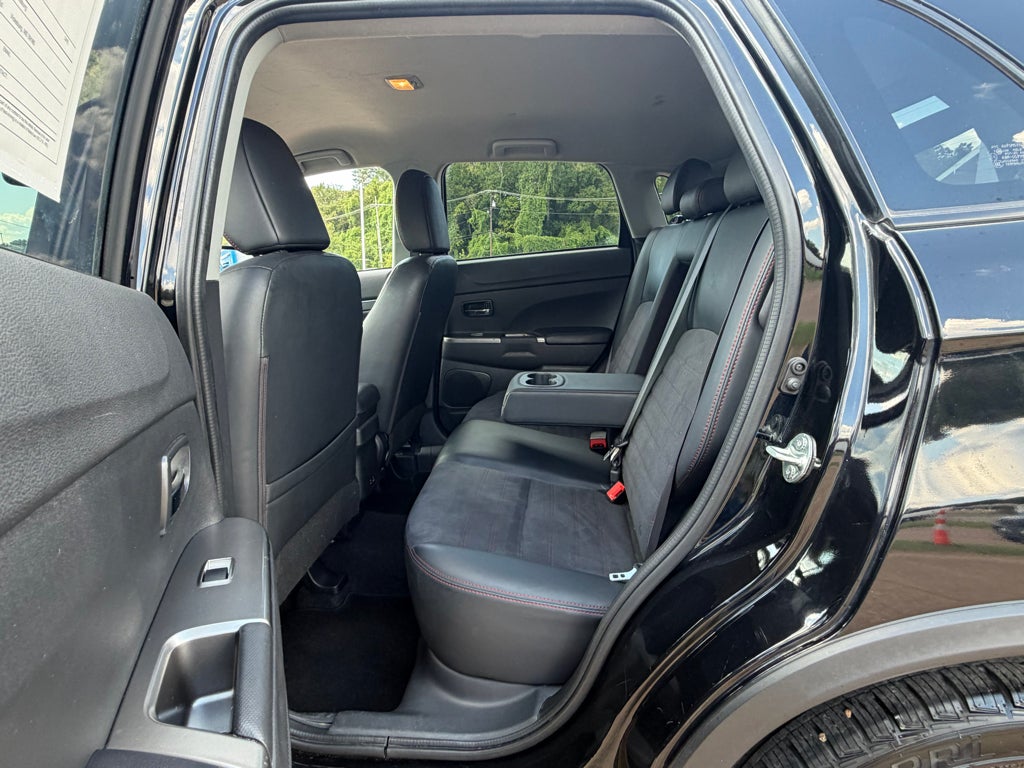 2024 Mitsubishi Outlander Sport S