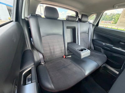 2024 Mitsubishi Outlander Sport S
