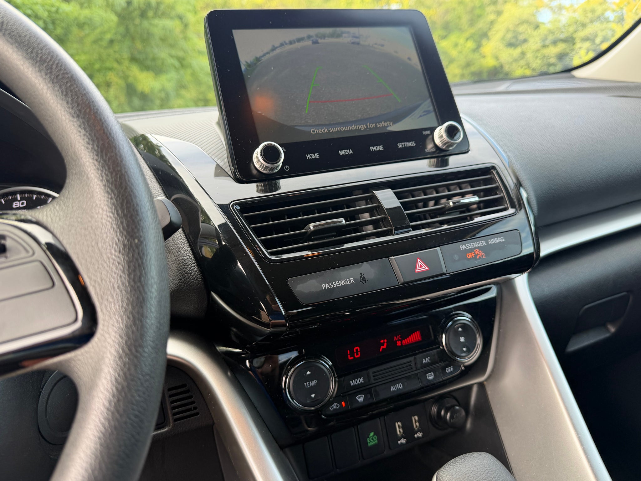 2024 Mitsubishi Eclipse Cross LE
