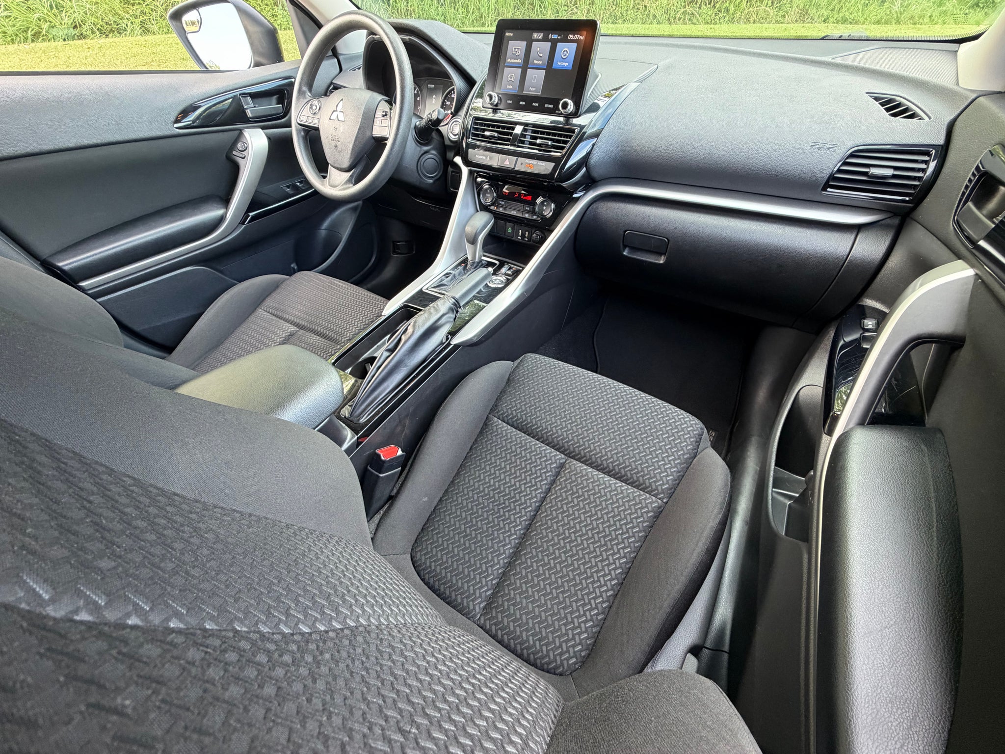 2024 Mitsubishi Eclipse Cross LE
