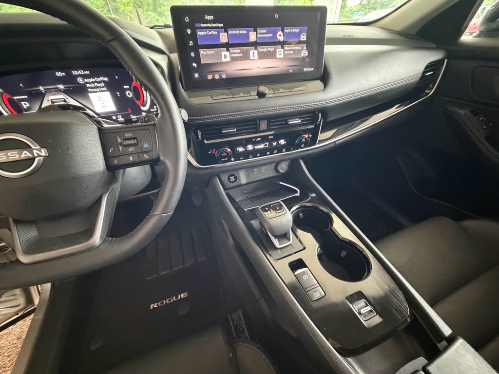 2025 Nissan Rogue SL