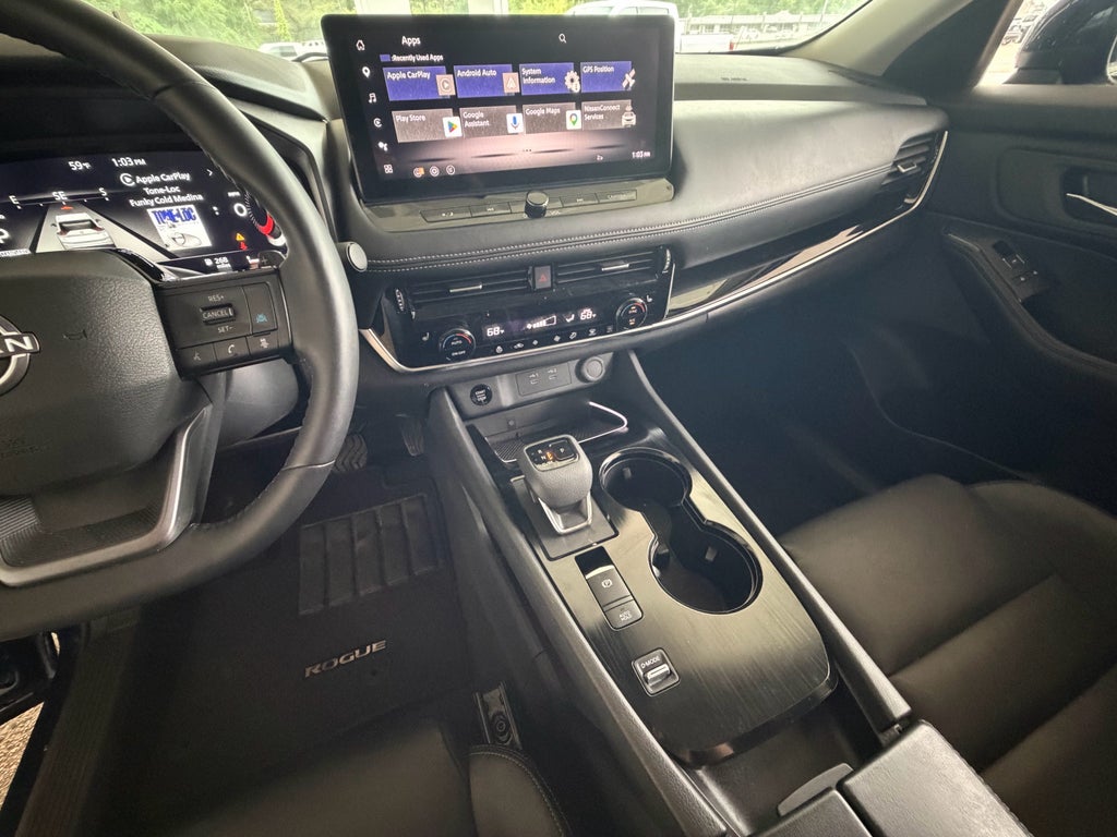 2025 Nissan Rogue SL