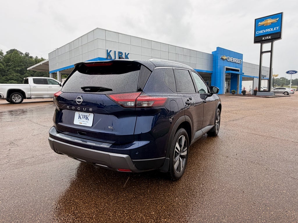 2025 Nissan Rogue SL