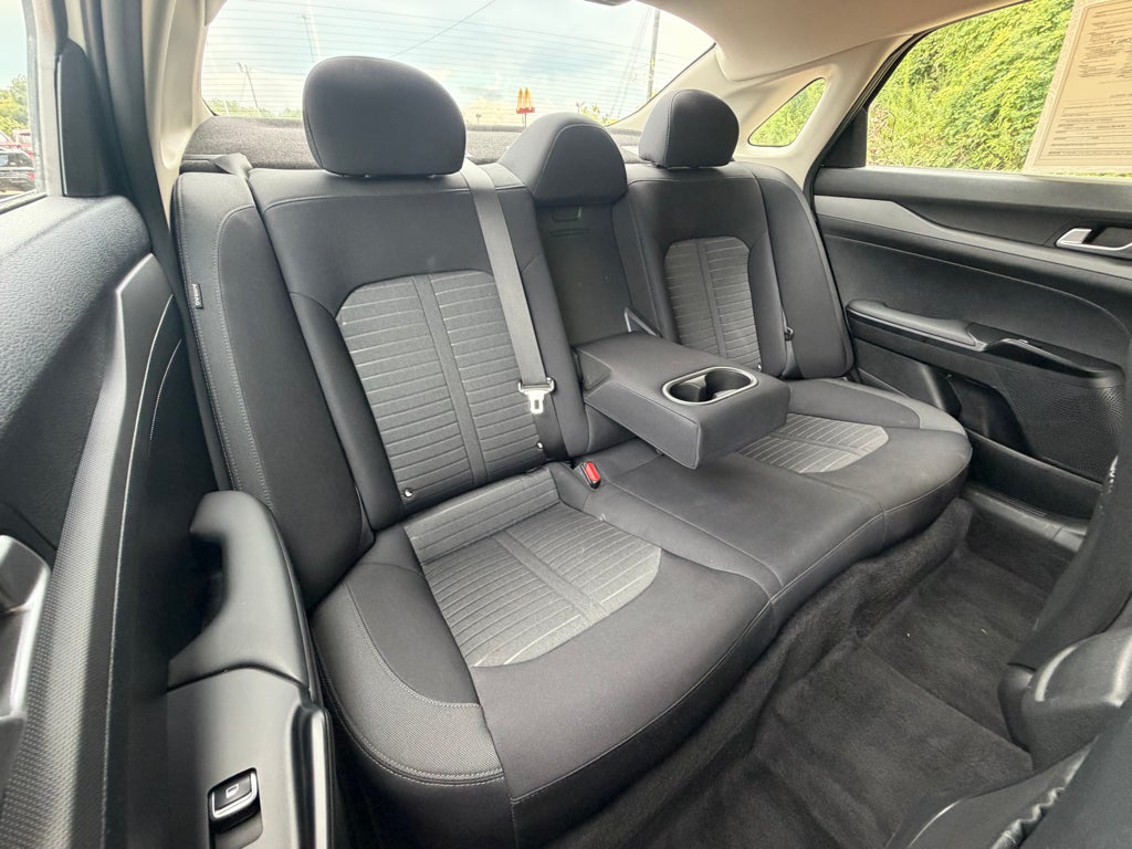 2026 Kia K5 LXS