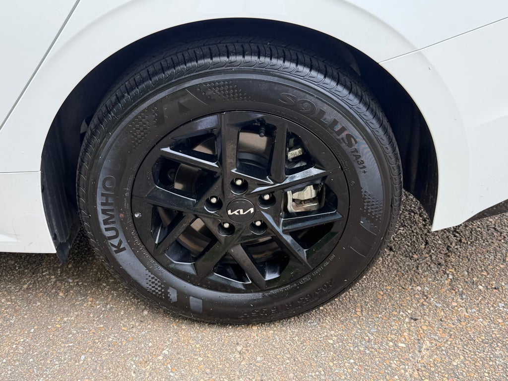 2026 Kia K5 LXS