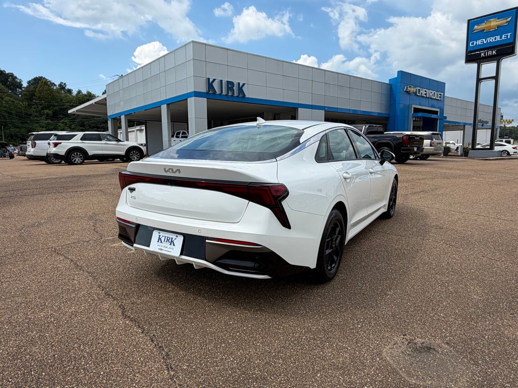 2026 Kia K5 LXS