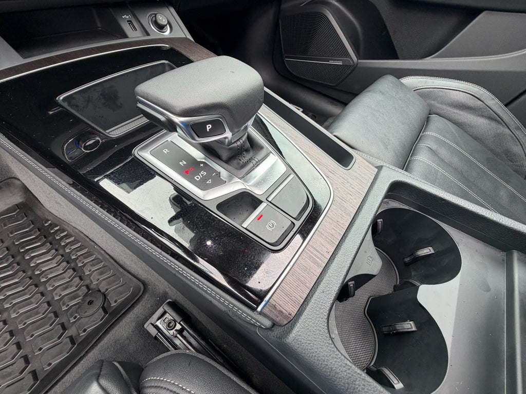 2024 Audi Q5 S line Premium Plus