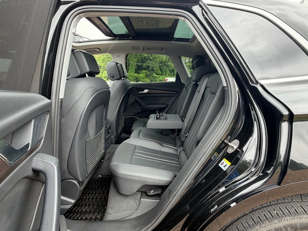 2024 Audi Q5 S line Premium Plus
