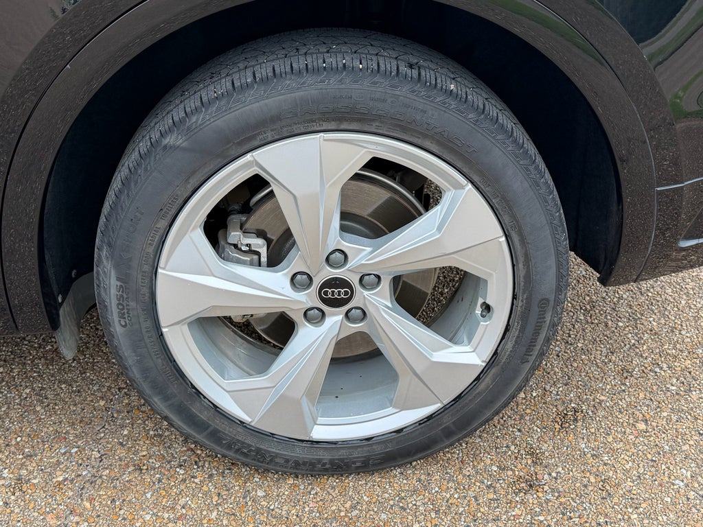 2024 Audi Q5 S line Premium Plus