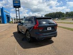 2024 Volvo XC60 Plus Dark Theme
