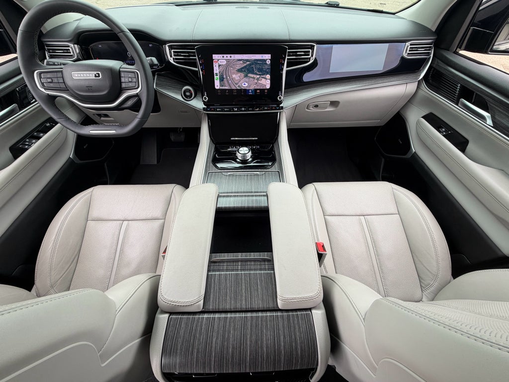 2023 Jeep Wagoneer Series III