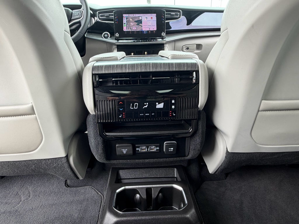 2023 Jeep Wagoneer Series III