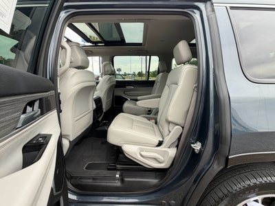 2023 Jeep Wagoneer Series III