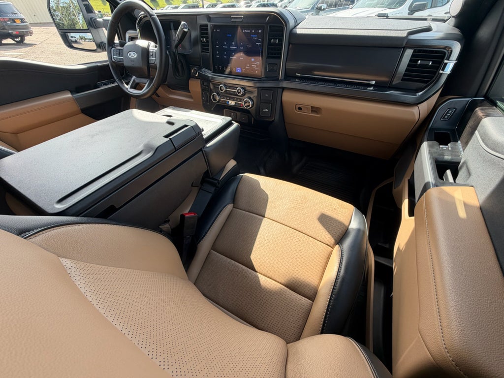 2025 Ford F-250 LARIAT
