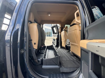 2022 Ford F-450 LARIAT