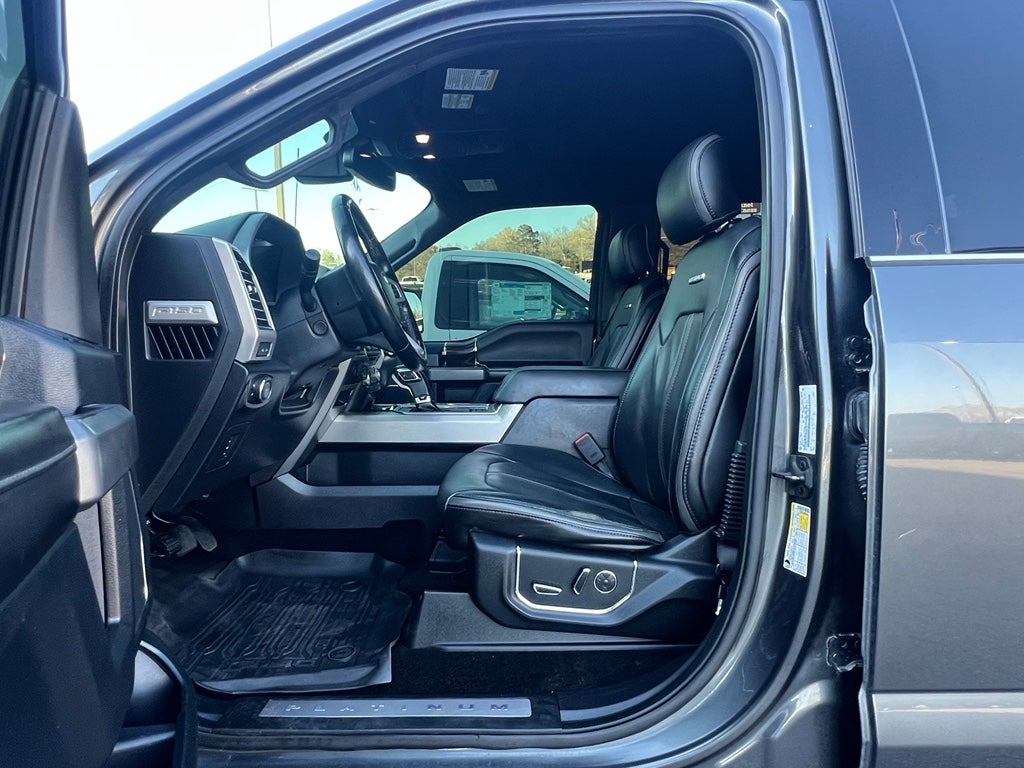 2017 Ford F-150 Platinum