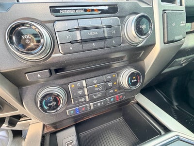 2017 Ford F-150 Platinum