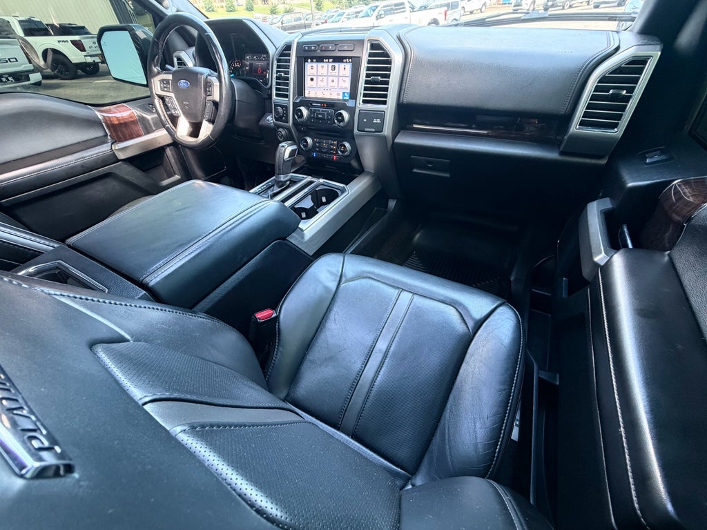 2017 Ford F-150 Platinum