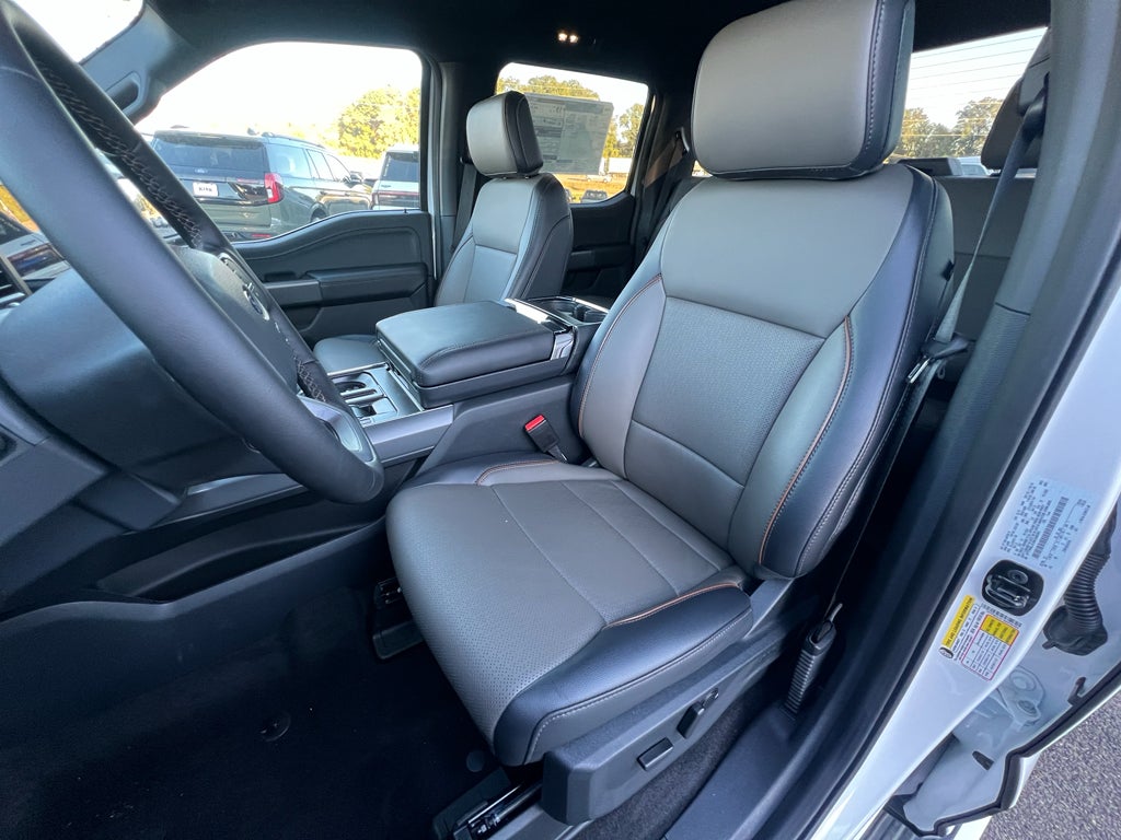 2025 Ford F-150 Lariat®