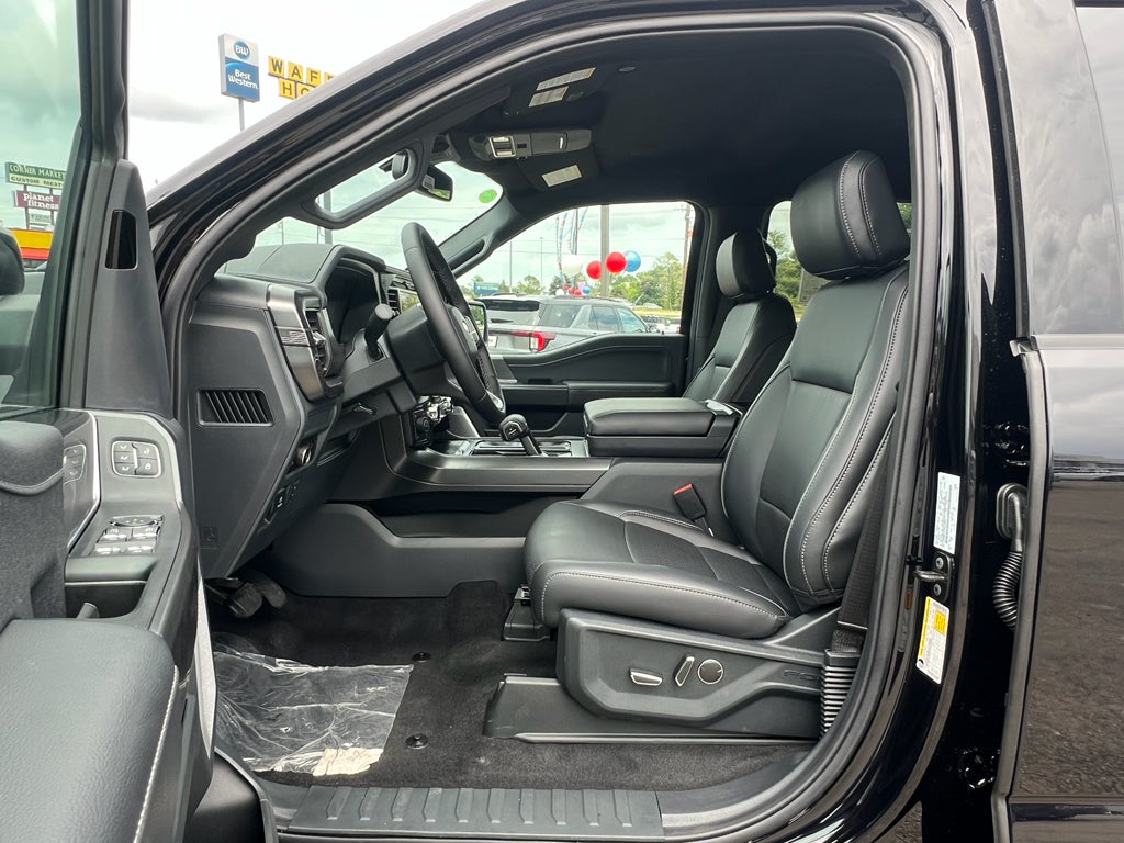 2025 Ford F-150 Lariat®