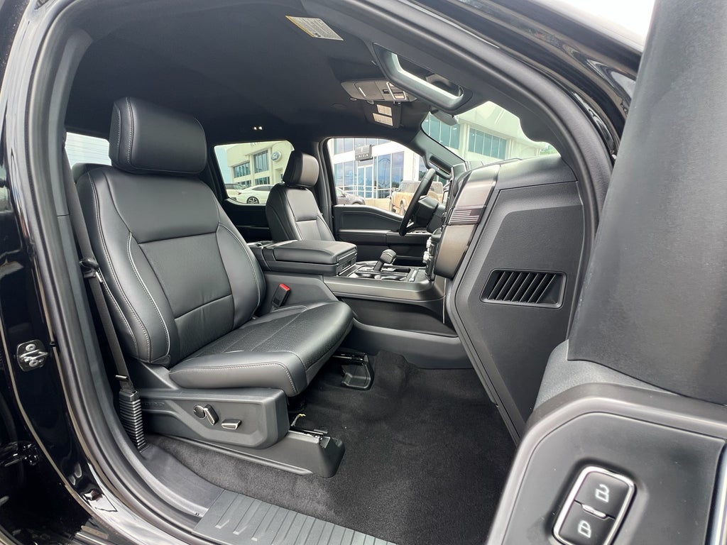 2025 Ford F-150 Lariat®