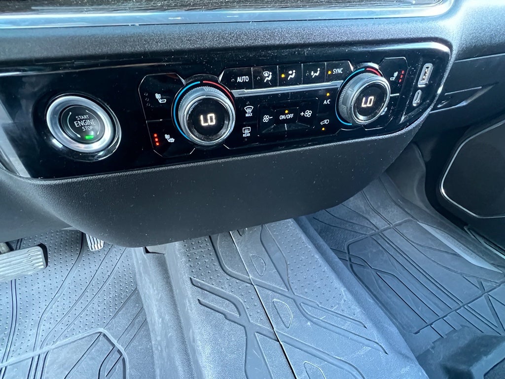 2023 Chevrolet Silverado LT