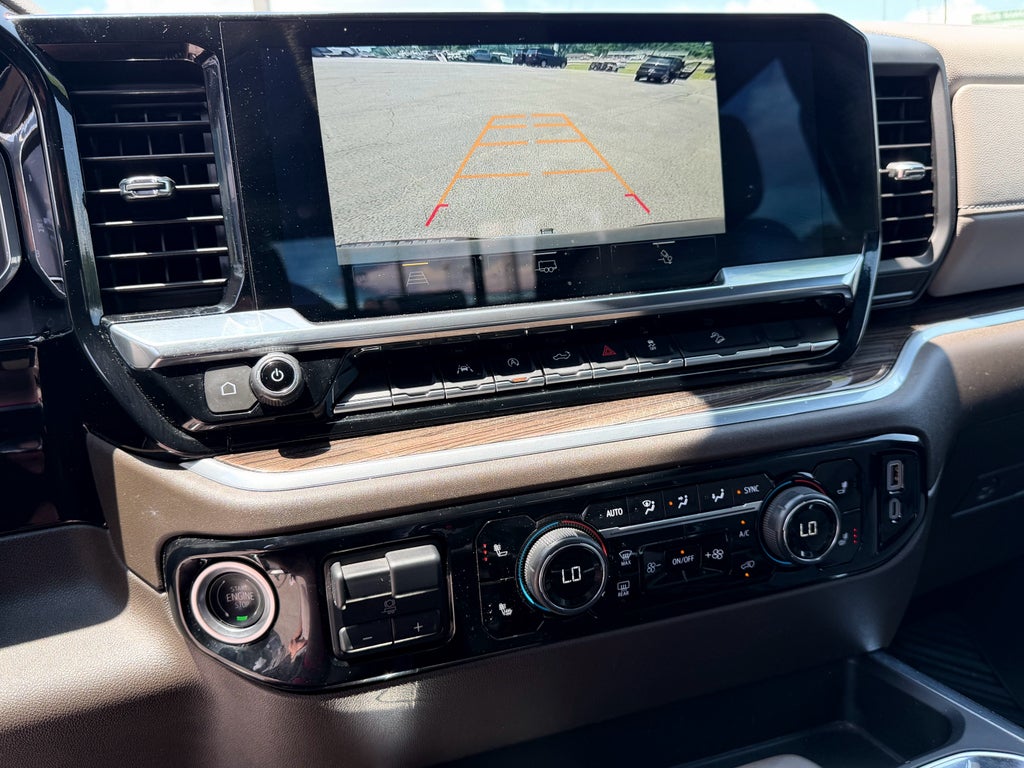 2024 Chevrolet Silverado LT
