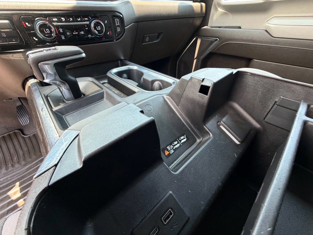 2024 Chevrolet Silverado LT