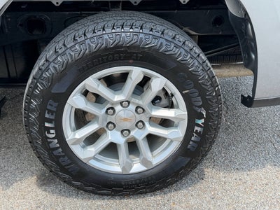2024 Chevrolet Silverado LT