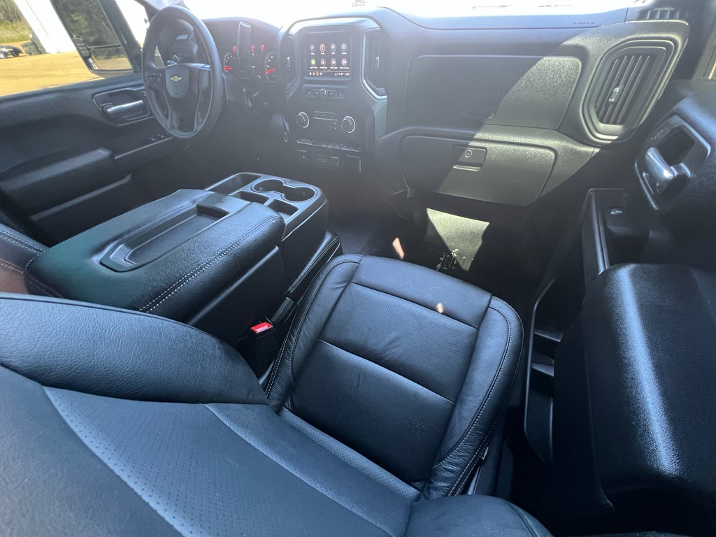 2024 Chevrolet Silverado Custom