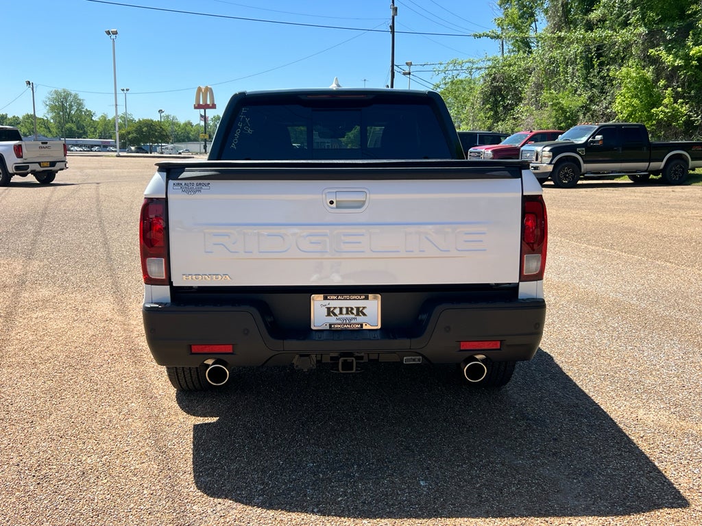 2025 Honda Ridgeline Black Edition